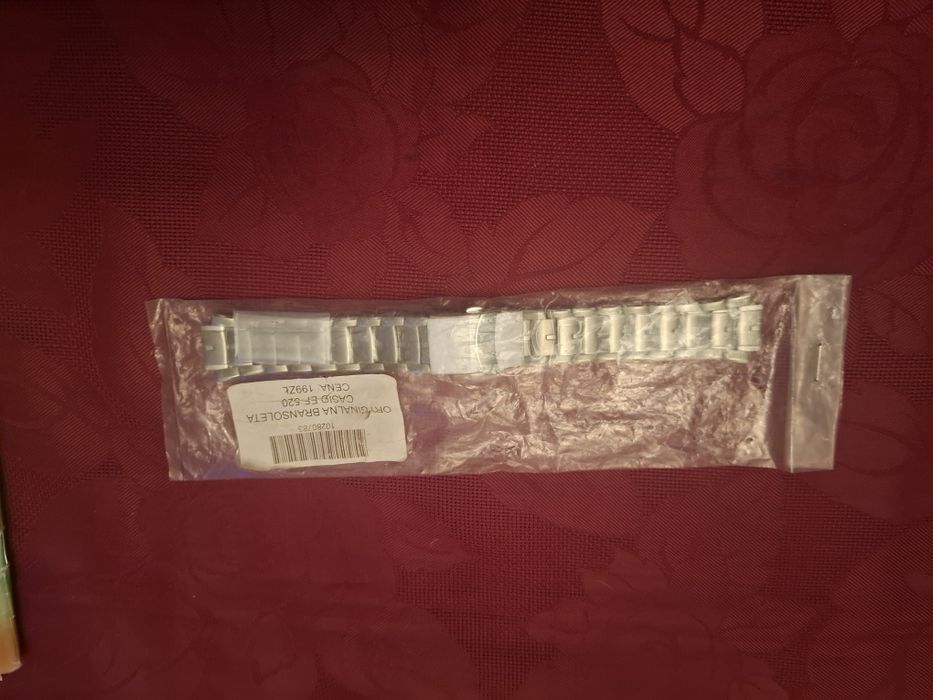 Bransolka casio EF 520