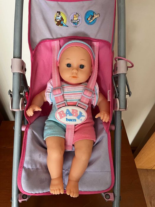 Carrinho Passeio com Boneca