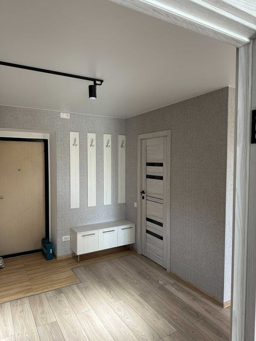 Однокімнатна квартира з євроремонтом!! Район Сади-2!!