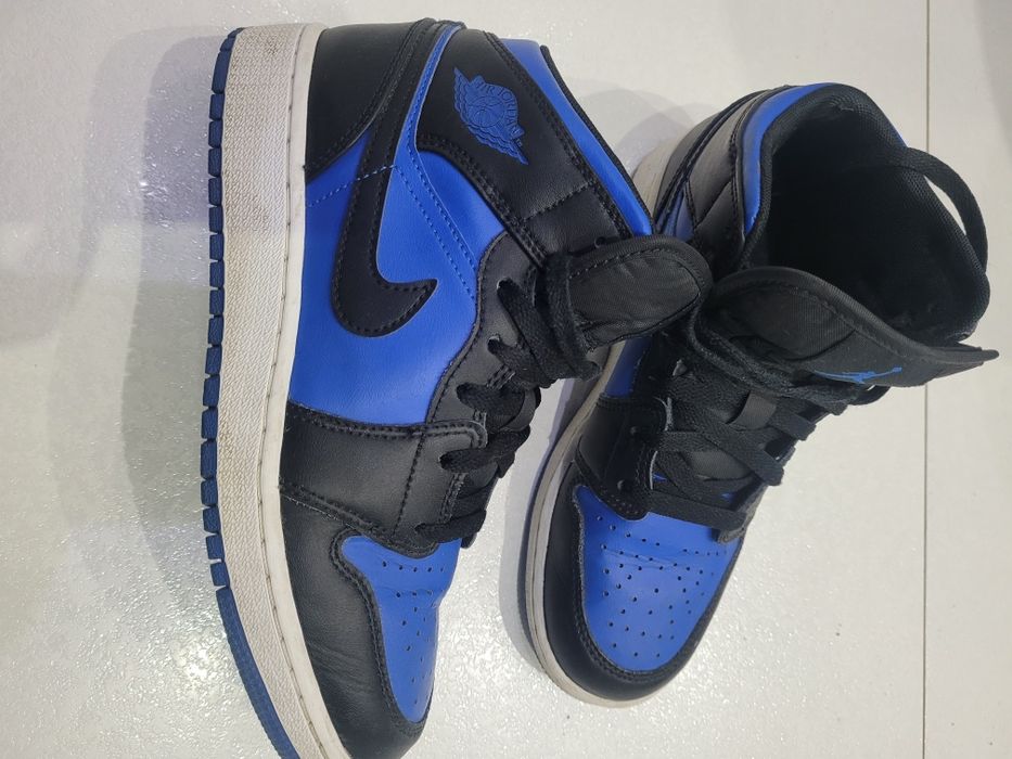 Air Jordan 1 Mid