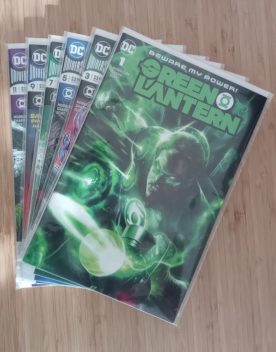 Coleções DC (Justice League, Hellblazer, Green Lantern, 100 Bullets)