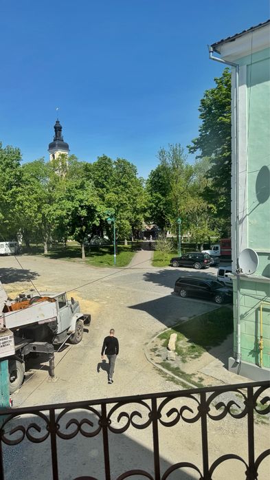 5ти кімнатна, Серце Старого міста