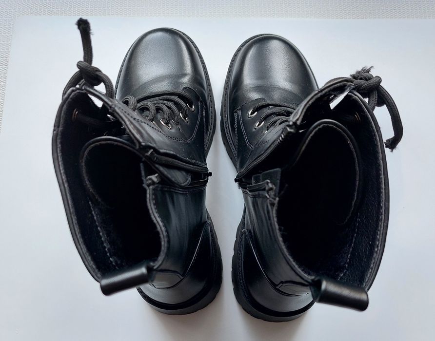 Buty damskie czarne.