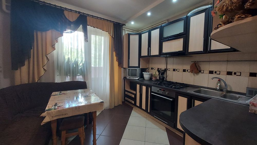 2-х кімнатна квартира 66м² + Комірка 4м². Новобудова вул.  Старобілоуська