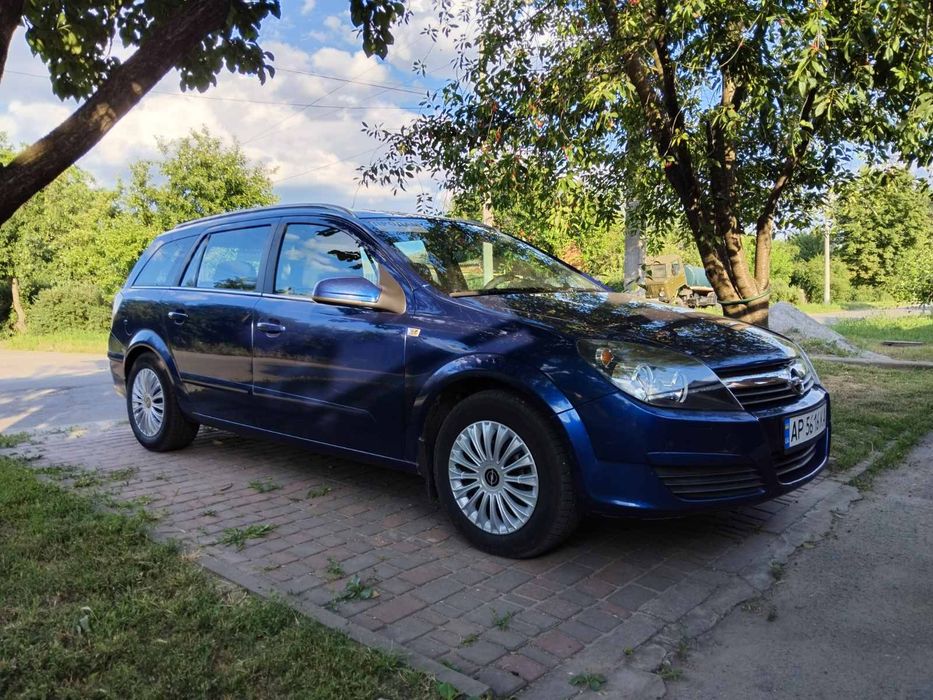 Opel astra h 1,6 2004 рік
