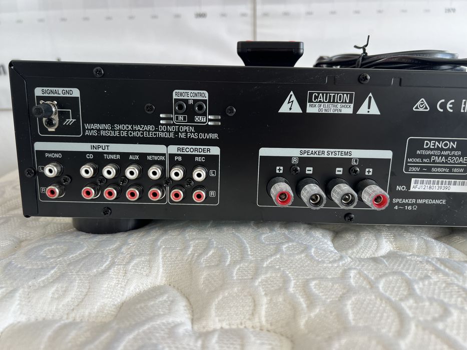 Amplificador Denon PMA-520AE
