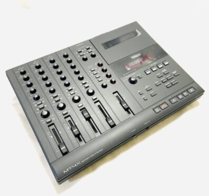 Вінтаж Korg Zoom Fostex Yamaha портастудія процесор ефектів portastudio цифрова касетна на касети магнітофон рекордер дека