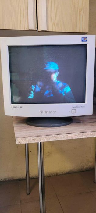 Monitor LCD marki Samsung SyncMaster model 753DFX