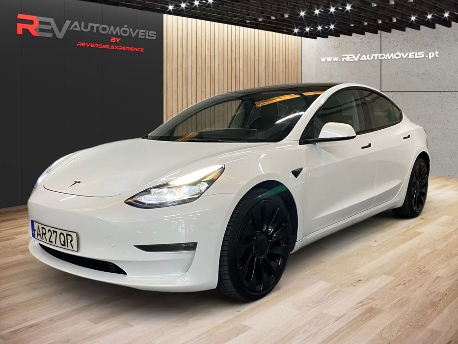 Tesla Model 3 Performance Tração Integral