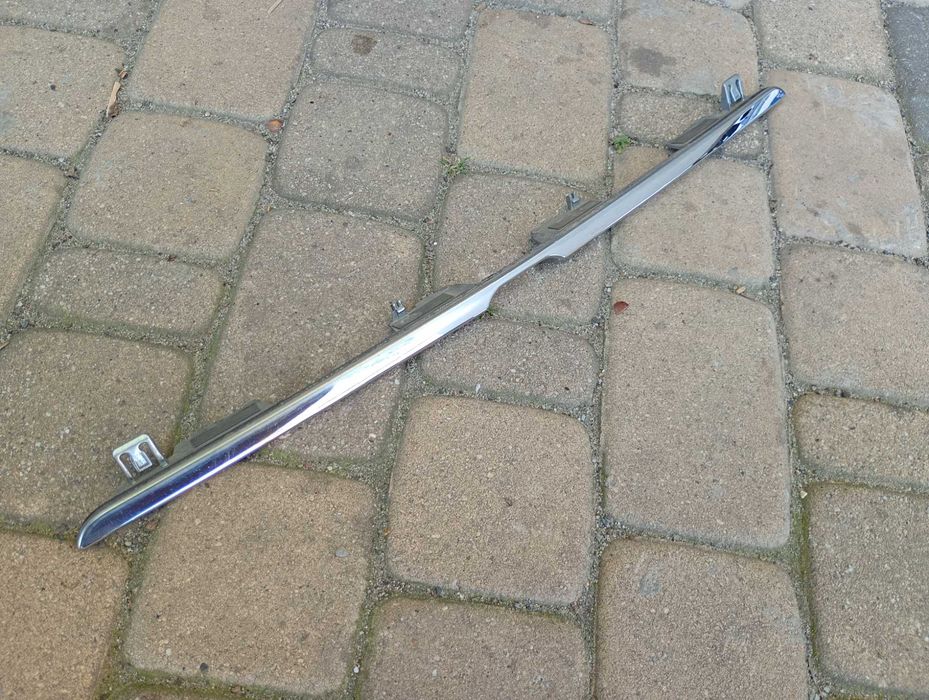 Listwa zderzaka chrom tył Citroen Ds3 lift 16 rok