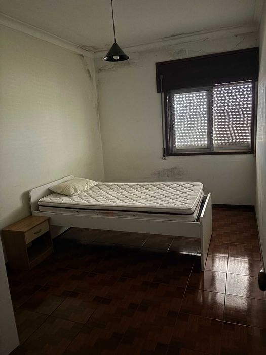 Arrendo apartamento T3 na Urbanização da Quintã em Guimarães