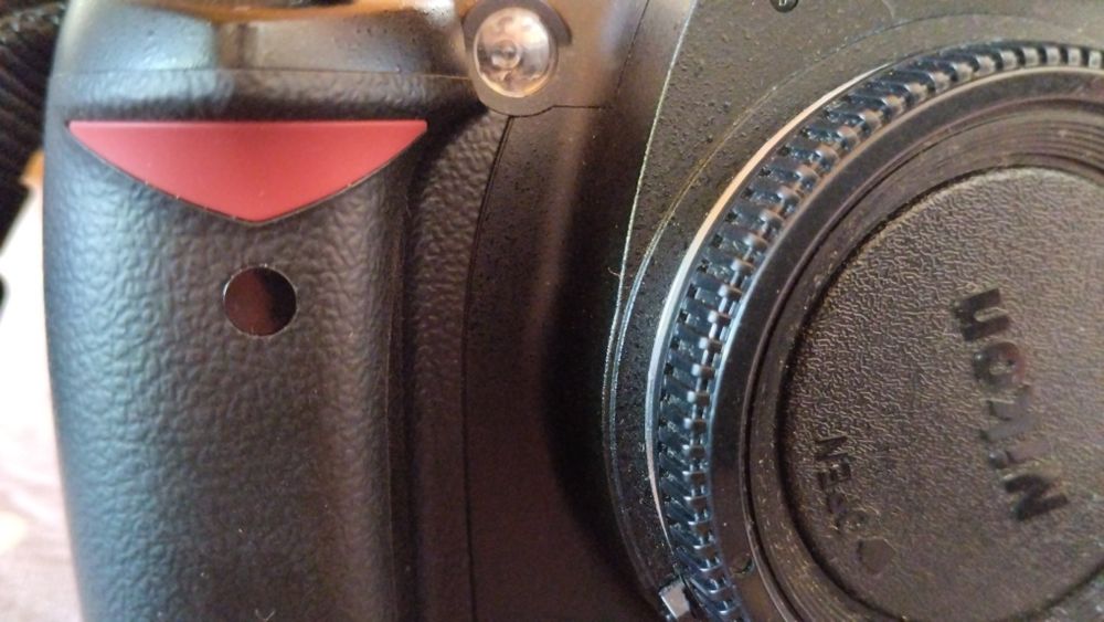 Nikon D60 Máquina Fotográfica DSLR