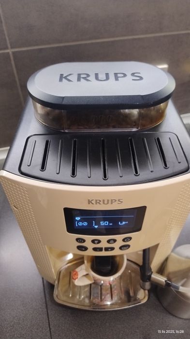 Krups ekspres do kawy że spieniaczem mleka