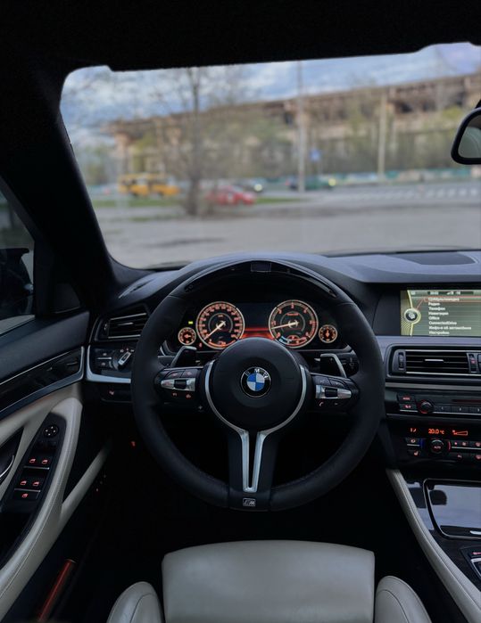 BMW F11 Individual 3.0 530d  АКПП ZF 8Hp