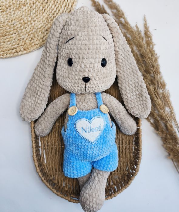 Królik maskotka miś na szydełku prezent na chrzest z personalizacją