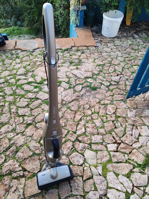 Aspirador sem fio Bosch