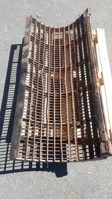 Klepisko i podajnik Claas Tucano