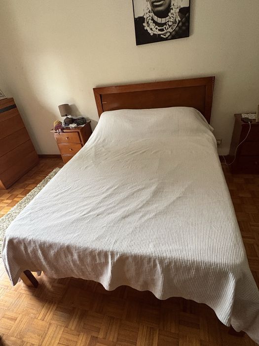 Vendo cama de casal