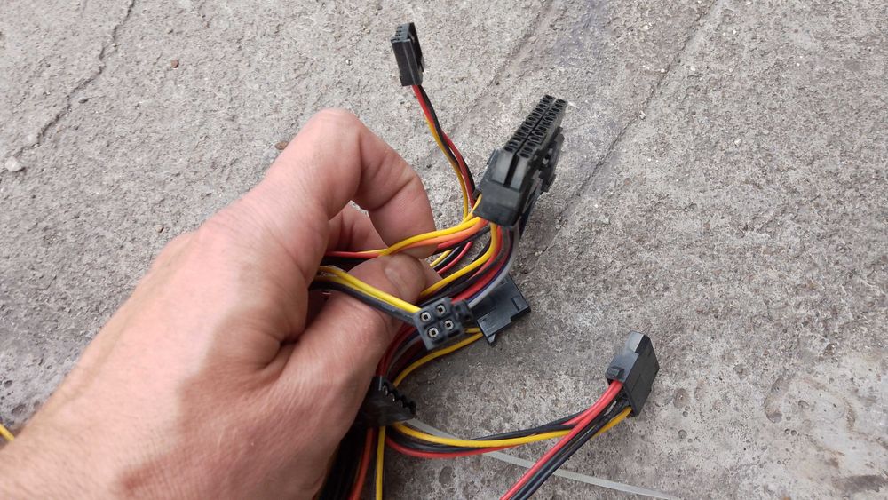 Блок питания компьютерный FSP 450W 400W Рабочий