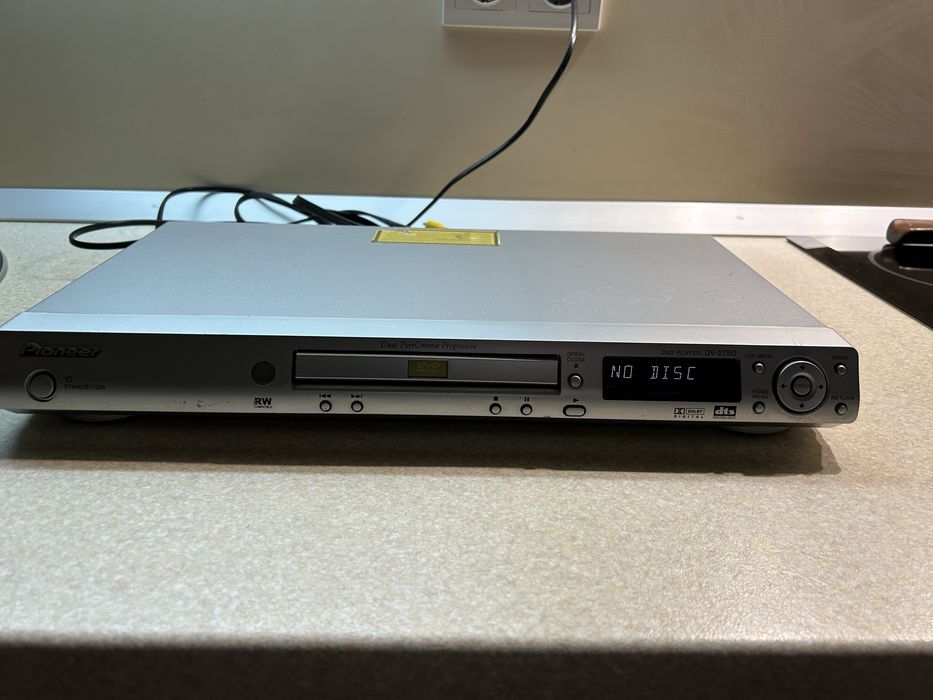 DVD-RW плеер Pioneer DV-2750