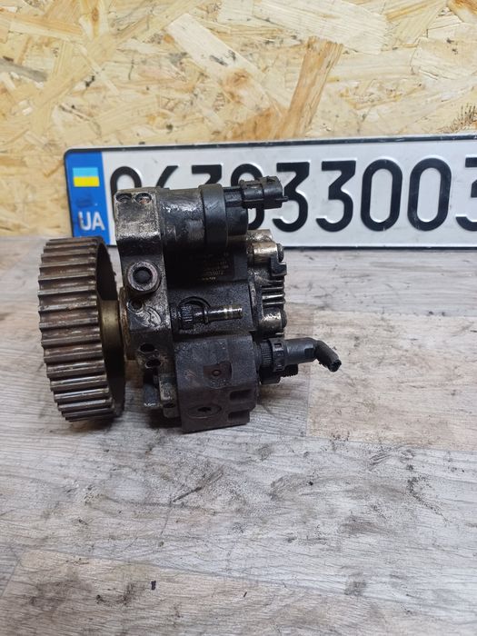 ТНВД ПНВТ 8200055072 0445010031 Opel Traffic Vivaro Laguna Nissan