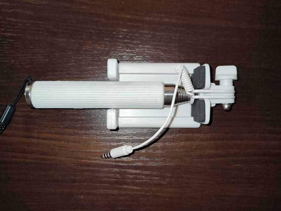 Monopod przenośny skladany smartfon