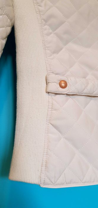 Kremowo-biała pikowana damska kurtka przejściowa Diverse