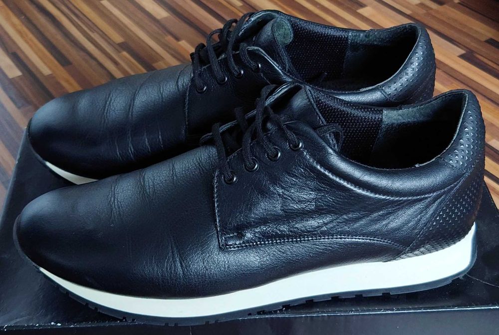 Sneakersy Gino Rossi 42