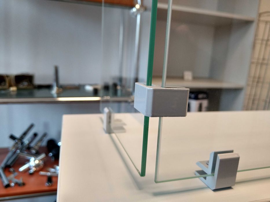 Łącznik do szkła/uchwyt do szkła bez wiercenia szary metalik Łódź