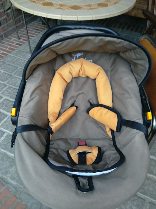 Fotelik nosidełko Deltim 0-13 kg