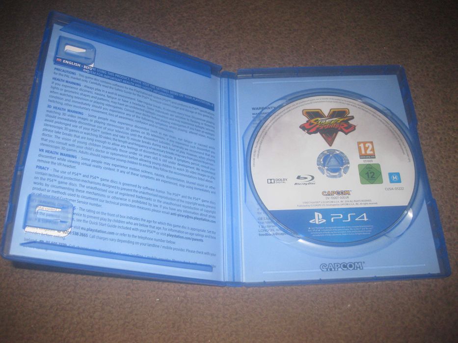 Street Fighter V" Game for PlayStation 4 / Immaculate!64752385145475122