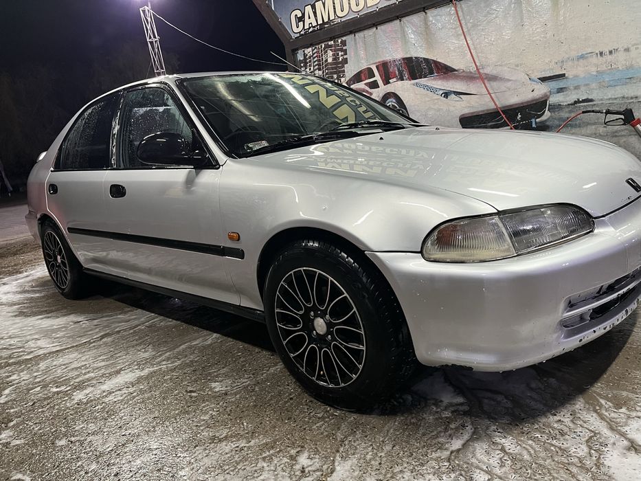 Продам хорошенькую Хонду Цивик