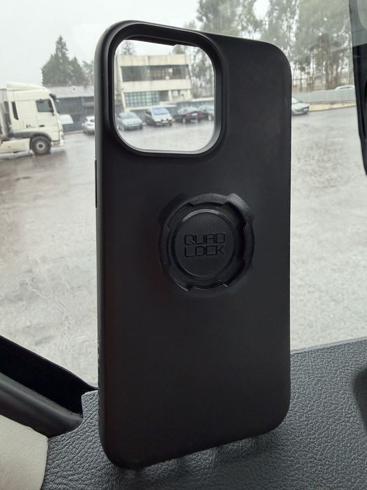 Quad lock 15 pro max