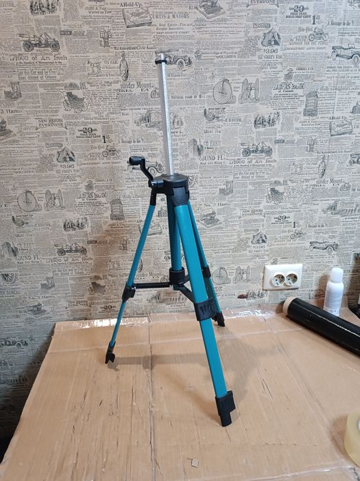 Держатель для лазерного рівня