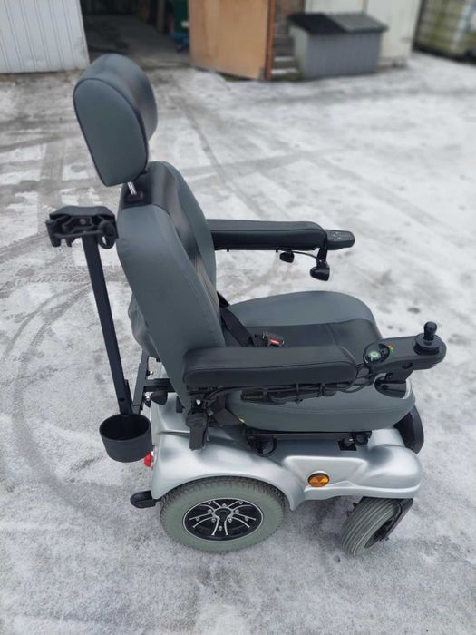 Wózek inwalidzki elektryczny