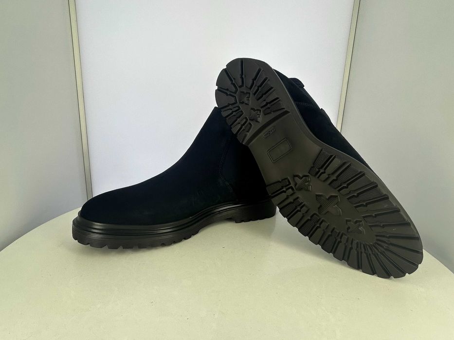 Botim em camurça navy super giros!