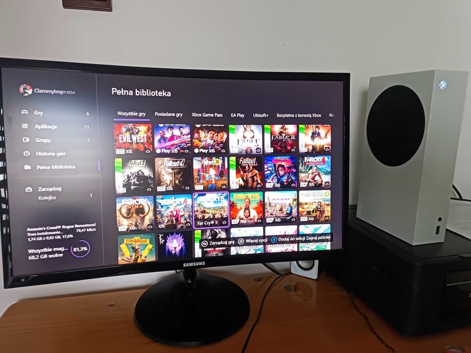 Konsola Xbox Series S, pad, setki gier