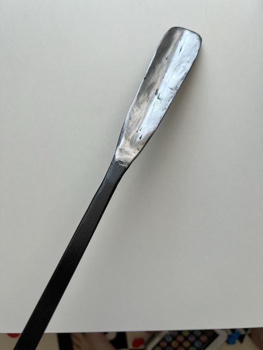 Ręcznie kuta łyżka do butów