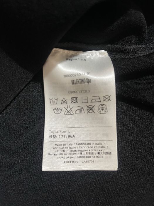 Продам кофточку VALENTINO