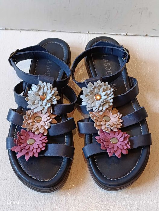 sandały skórzane Lasocki