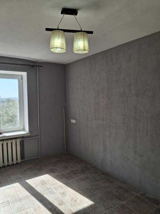 Продам гостинку Солоницівка (Солоницевка) можна по сертифікату