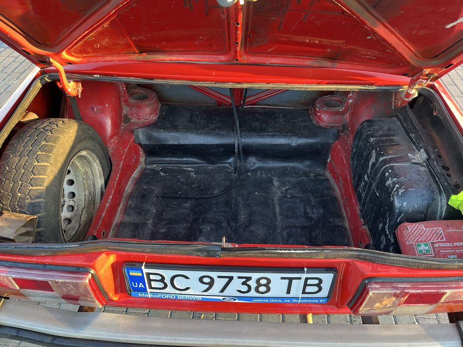 продам ваз 2105.