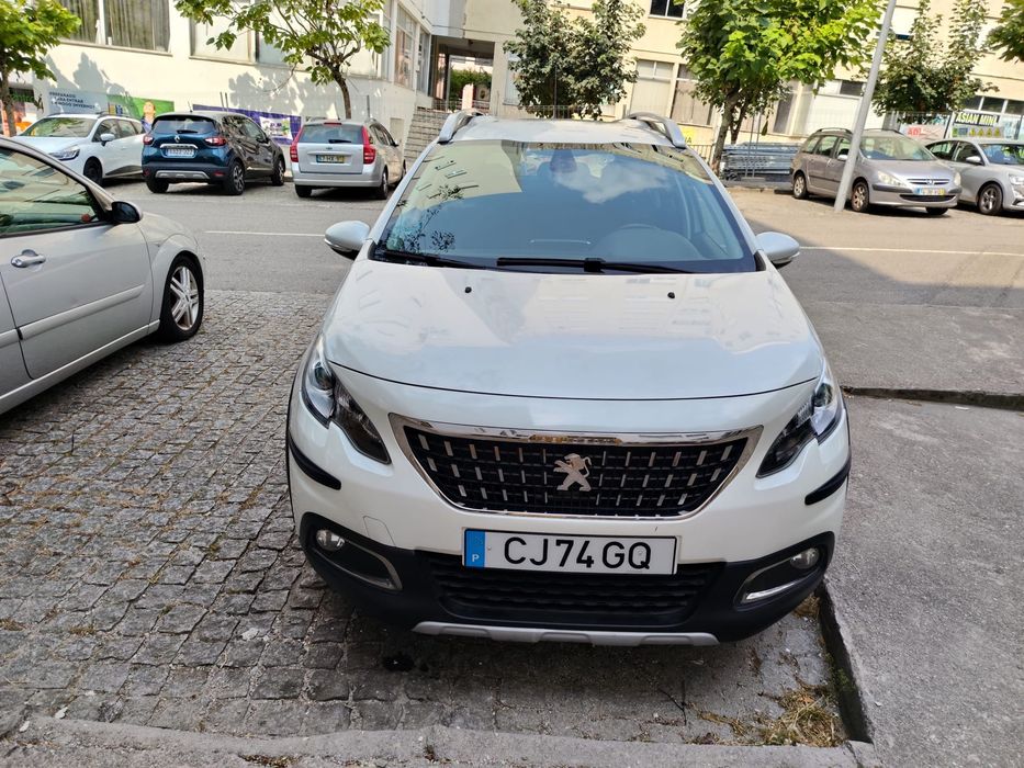 Vendo carro em perfeito estado