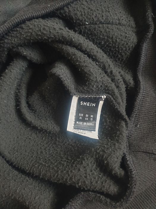 Bluza z kapturem Shein z nadrukiem XL czarna samochód