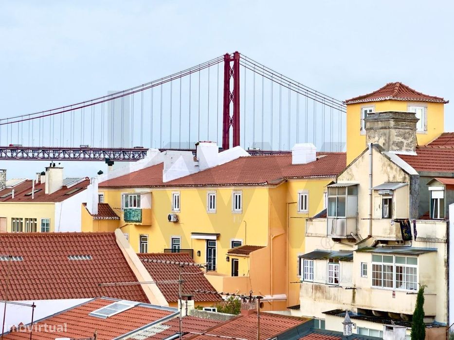 Duplex T1 + 1 com 115m2 em Belém – Conforto e Estilo com Vista para a