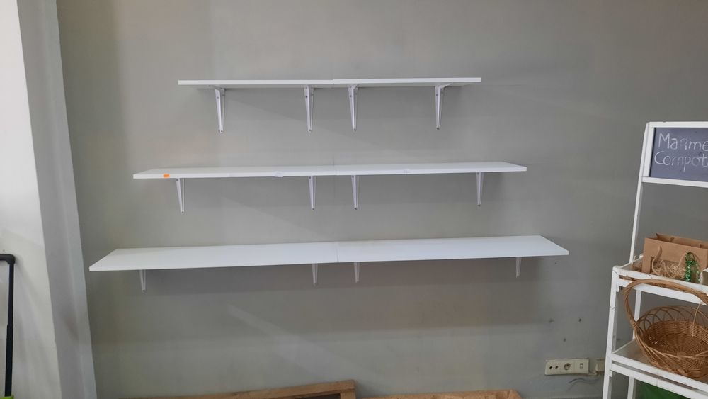 Prateleiras seminovas