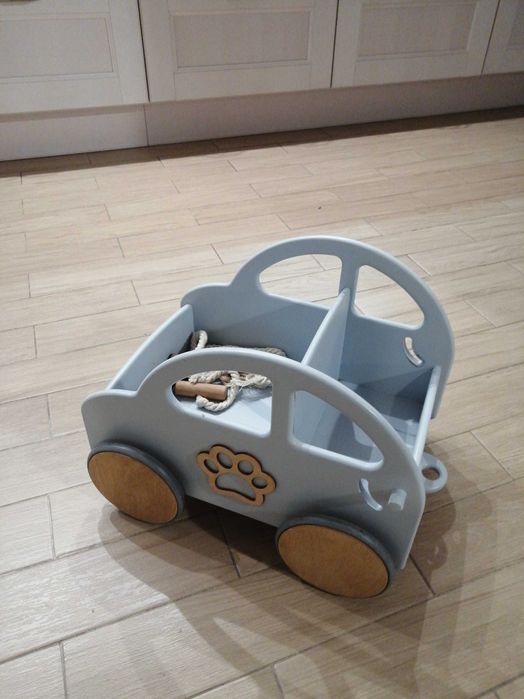 Pchacz auto drewniane i przyczepka