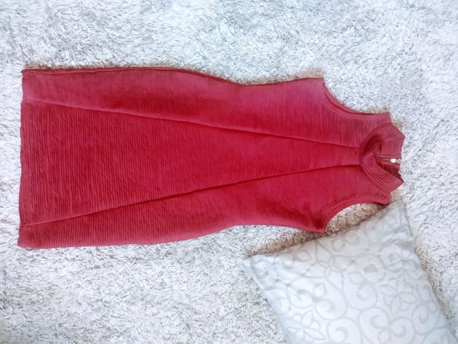 Piękna Sukienka bordo