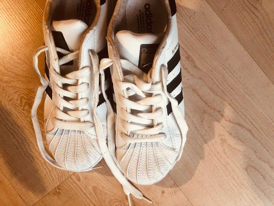 Buty damskie sportowe adidas superstar białe roz 38 jak nowe!