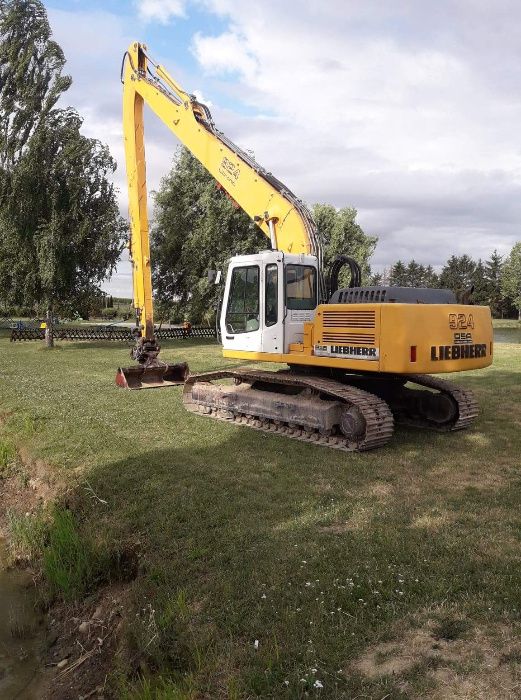 Usługi koparką long 17,5m, roboty ziemne, czyszczenie stawów